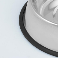 Миска с нескользящим основанием, 2,4 л Миска с нескользящим основанием, 2,4 л