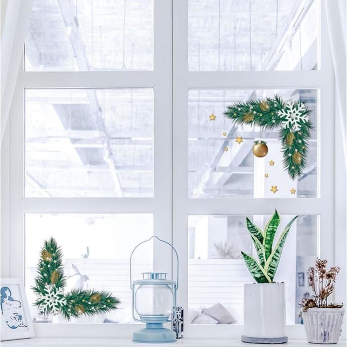 Наклейка пластик интерьерная цветная Наклейка пластик интерьерная цветная "Еловые веточки с шишками" 20х30 см