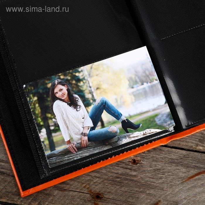 Фотоальбом на 200 фото 10х15 см "Классический" кожзам чёрные листы МИКС 23х18,5х5 см