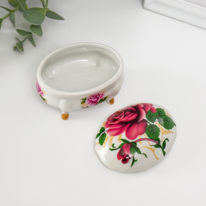 Шкатулка керамика на ножках Шкатулка керамика на ножках "Роза" 6,1х7,7х4,8 см