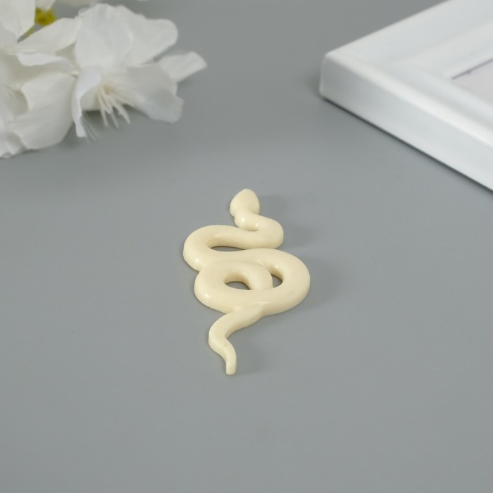 Новогодний молд силикон Новогодний молд силикон "Змея гладкая" 0,3х6х2,5 см