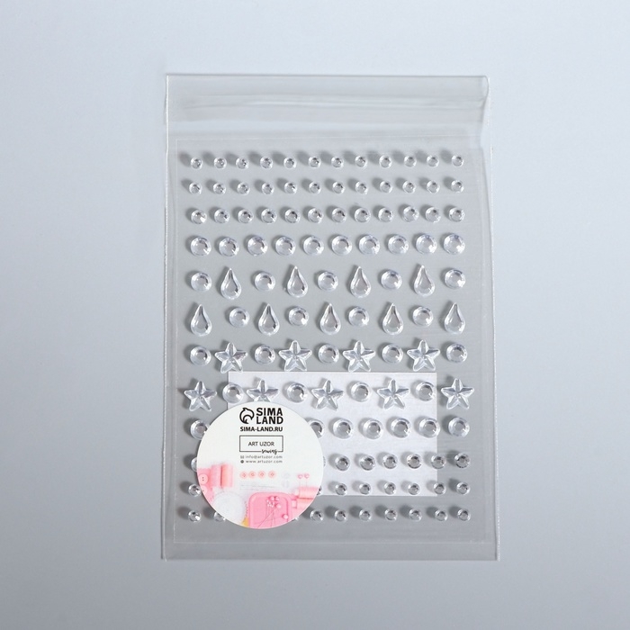 Стразы самоклеящиеся фигурные «Ассорти», 128 шт на листе, цвет серебряный Стразы самоклеящиеся фигурные «Ассорти», 128 шт на листе, цвет серебряный