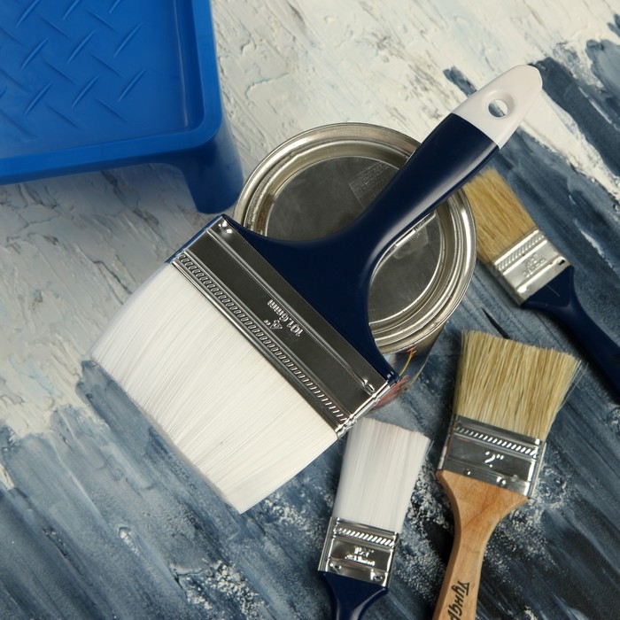 Кисть плоская ТУНДРА, искусственная щетина, пластиковая рукоятка, 4 Кисть плоская ТУНДРА, искусственная щетина, пластиковая рукоятка, 4", 100 мм