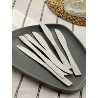 Нож столовый из нержавеющей стали Magistro Bravo, длина 20,7 см, толщина 4 мм, цвет серебряный Нож столовый из нержавеющей стали Magistro Bravo, длина 20,7 см, толщина 4 мм, цвет серебряный