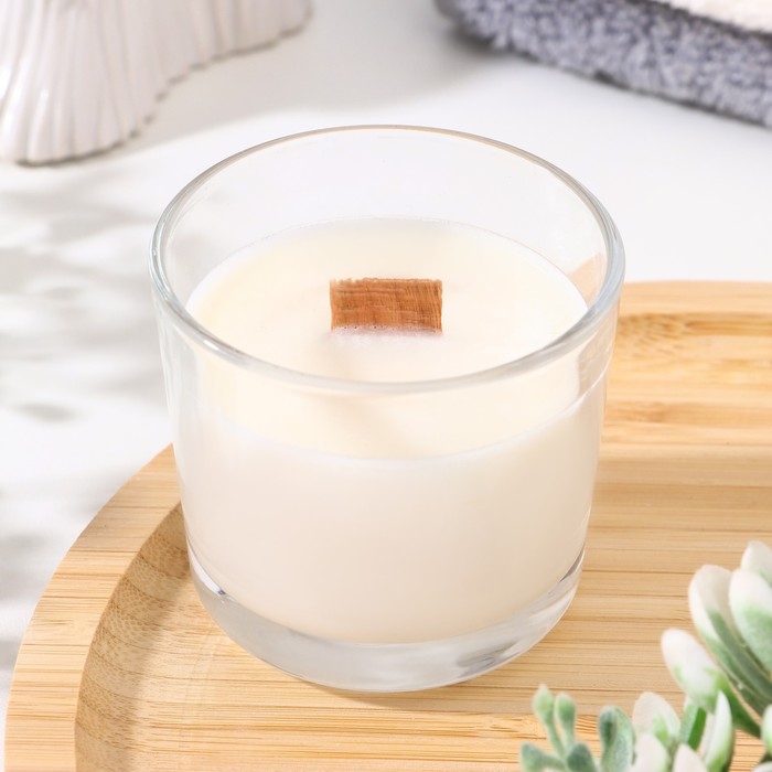 Свеча из соевого воска в стакане с деревянным фитилем Свеча из соевого воска в стакане с деревянным фитилем "Ванильный капучино", 65 гр