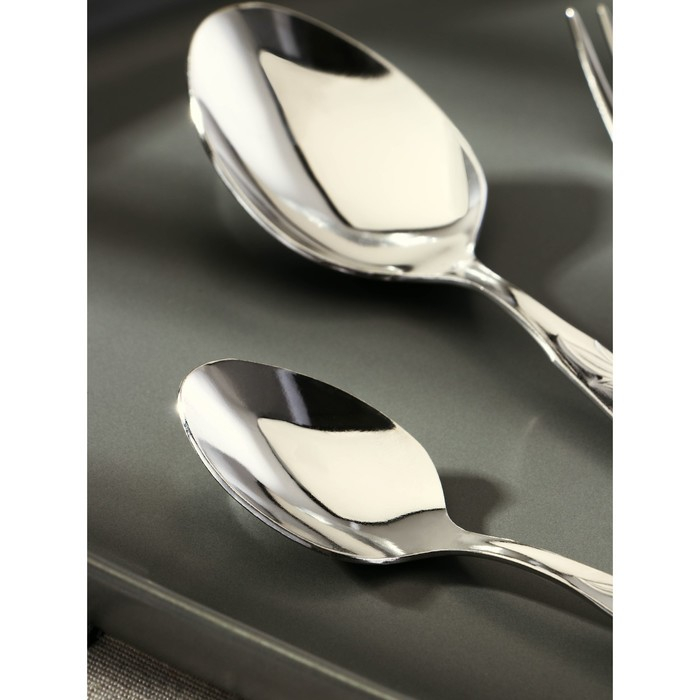 Набор столовых приборов &laquo;Цветы&raquo;, 18 предметов, толщина 1,5 мм, цвет серебряный