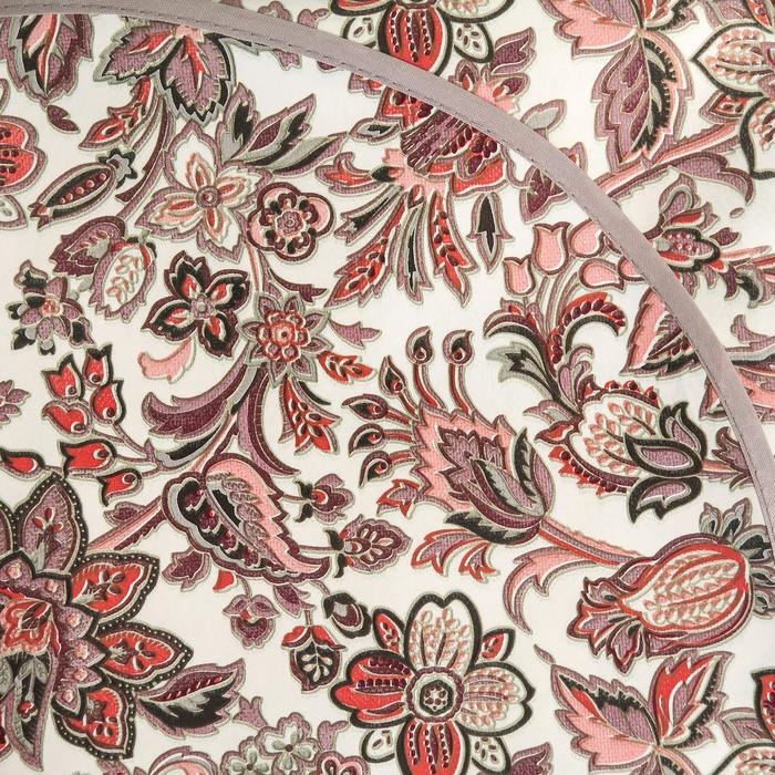 Скатерть на нетканой основе многоразовая с бейкой &laquo;Мажор&raquo;, 135&times;110(+/-5) см, цвет микс