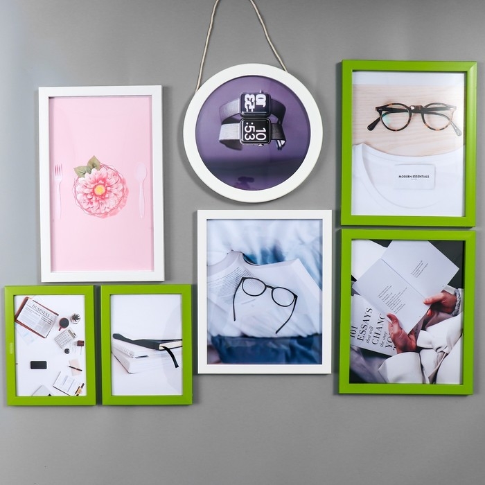 Фоторамка пластик на 7 фото+надпись+полочка Фоторамка пластик на 7 фото+надпись+полочка "Family. Птицы" зелёно-белые набор 86х186 см