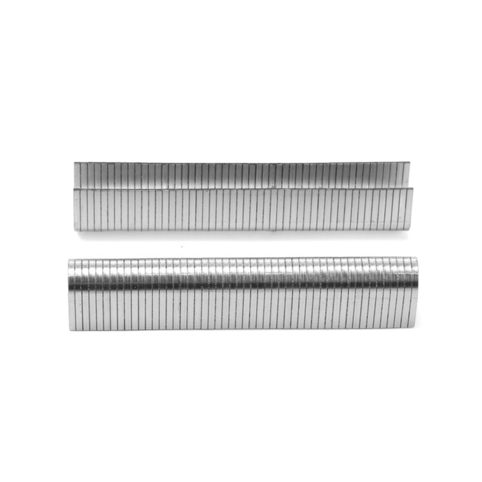 Скобы для мебельного степлера ТУНДРА, закалённые, полукруглые, тип 36, 12 мм, 1000 шт Скобы для мебельного степлера ТУНДРА, закалённые, полукруглые, тип 36, 12 мм, 1000 шт