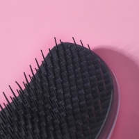 Расчёска массажная, 7,5 &times; 12,5 см, цвет белый