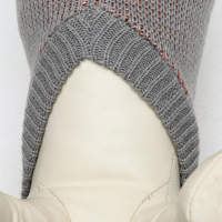 Свитер "Олень на сером", XL (ДС 34, ОШ 34, ОГ 32-51 см) Свитер "Олень на сером", XL (ДС 34, ОШ 34, ОГ 32-51 см)