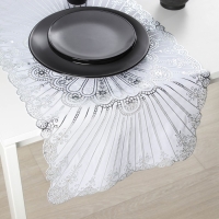 Салфетка ажурная для стола &laquo;Лучи&raquo;, 84&times;40 см, ПВХ, цвет серебряный