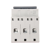 Автоматический выключатель SE City9 Set, С, 25 А, 3P, 4.5 kA, 400 В Автоматический выключатель SE City9 Set, С, 25 А, 3P, 4.5 kA, 400 В