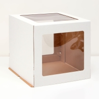 Коробка под торт 3 окна, 30 х 30 х 29 см Коробка под торт 3 окна, 30 х 30 х 29 см