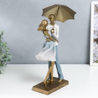 Сувенир полистоун "Влюблённая пара под зонтом" бело-голубой градиент 37,5/31х8,5х15 см Сувенир полистоун "Влюблённая пара под зонтом" бело-голубой градиент 37,5/31х8,5х15 см