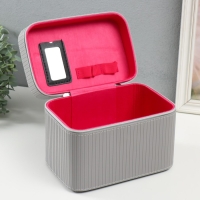 Шкатулка кожзам с зеркалом "Локки. Серый" набор 3 шт 21х13,5х13;18,5х10,5х10;16,5х15х23 см Шкатулка кожзам с зеркалом "Локки. Серый" набор 3 шт 21х13,5х13;18,5х10,5х10;16,5х15х23 см