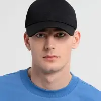 Бейсболка Dogoni, черная