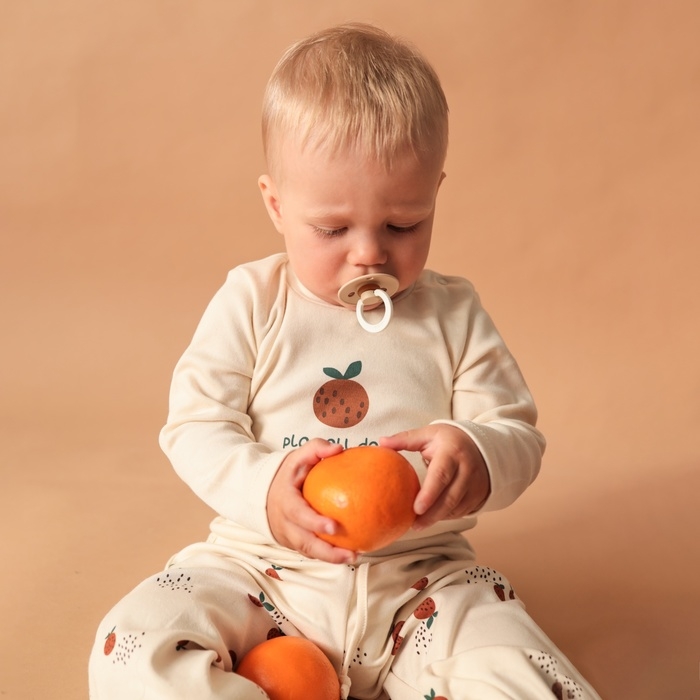 Футболка с дл. рукавом Крошка Я Oranges р. 68-74, молочный Футболка с дл. рукавом Крошка Я Oranges р. 68-74, молочный