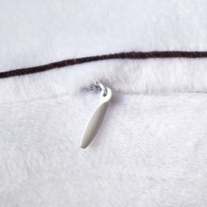 Подушка декоративная Крошка Я &laquo;Панда&raquo;, 40х30 см, велюр, наполнитель 250гр/м2