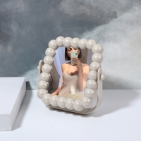 Зеркало настольное, зеркальная поверхность 9,5 × 11,5 см, цвет бежевый Зеркало настольное, зеркальная поверхность 9,5 × 11,5 см, цвет бежевый