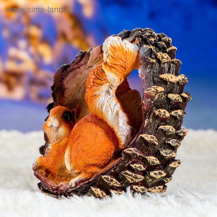 Садовая фигура Садовая фигура "Белка в шишке" 25х20х14см