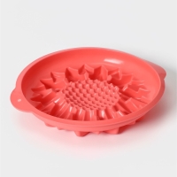 Форма для выпечки Доляна «Подсолнух», силикон, 29×6 см, с ручками, цвет МИКС Форма для выпечки Доляна «Подсолнух», силикон, 29×6 см, с ручками, цвет МИКС