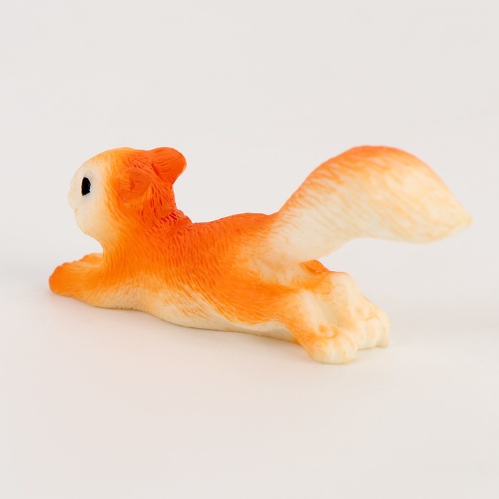 Миниатюра кукольная &laquo;Шустрая белочка&raquo;, набор 2 шт., размер 1 шт. &mdash; 5 &times; 1 &times; 2 см