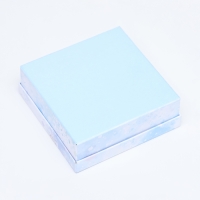 Подарочная коробка квадратная "Небо",13,5 х 13,5 х 5 см