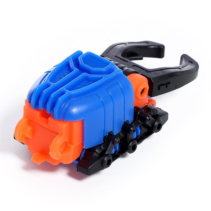 Набор роботов «Насекомые», 5 трансформеров, собираются в 1 робота Набор роботов «Насекомые», 5 трансформеров, собираются в 1 робота