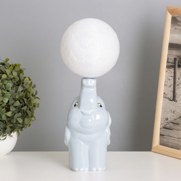 Лампа настольная Лампа настольная "Слоник" 1х40Вт Е14 серый 12,5х12,5х31см