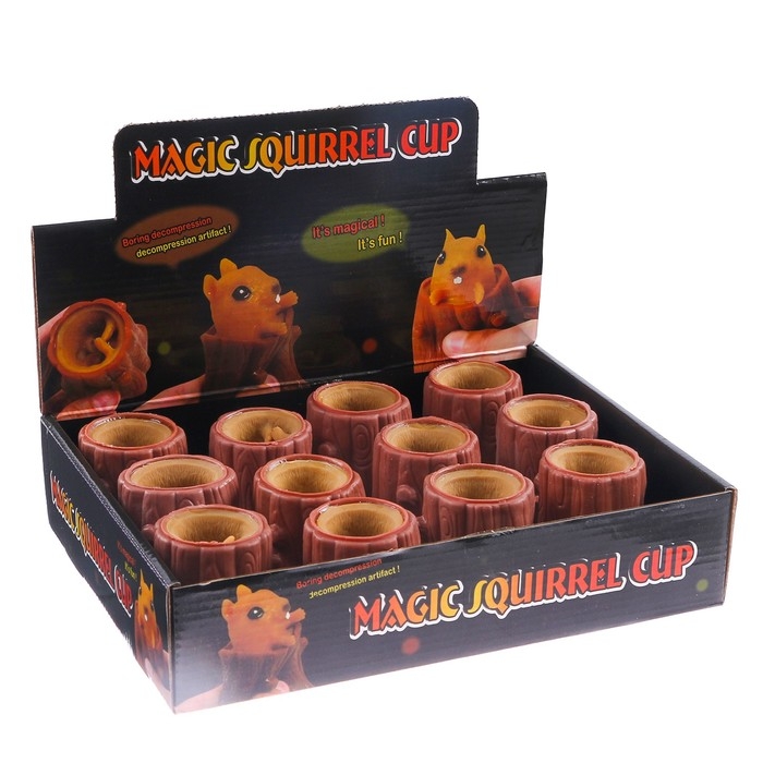 Мялка &laquo;Пенек с белочкой&raquo;, цвета МИКС