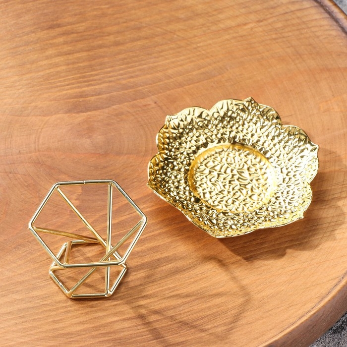 Подставка для благовоний порошковых и конусов "Цветок", золотистый, 5х9,7 см