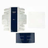 Коробка под 9 конфет с ячейками &laquo;Подарок&raquo;, 14,5 х 14,5 х 3 см