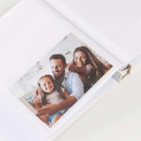 Фотоальбом на 200 фото 10х15 см "Фиалки в горшочке" кожзам 4х21,5х23 см Фотоальбом на 200 фото 10х15 см "Фиалки в горшочке" кожзам 4х21,5х23 см