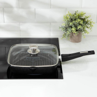 Сковорода-гриль &laquo;Гранит&raquo;, 26&times;26, съёмная ручка, стеклянная крышка, антипригарное покрытие, цвет чёрный