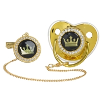 Соска - пустышка силиконовая ортодонтическая «Корона», от 6 мес., с колпачком + держатель - цепочка, цвет золотой/черный, стразы Соска - пустышка силиконовая ортодонтическая «Корона», от 6 мес., с колпачком + держатель - цепочка, цвет золотой/черный, стразы