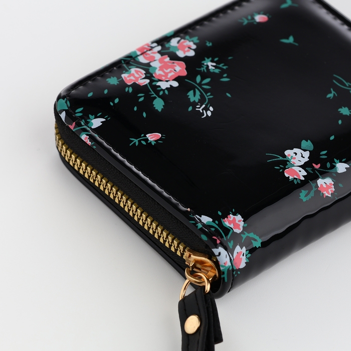 Кошелёк женский на молнии, лакированный, цвет чёрный Кошелёк женский на молнии, лакированный, цвет чёрный