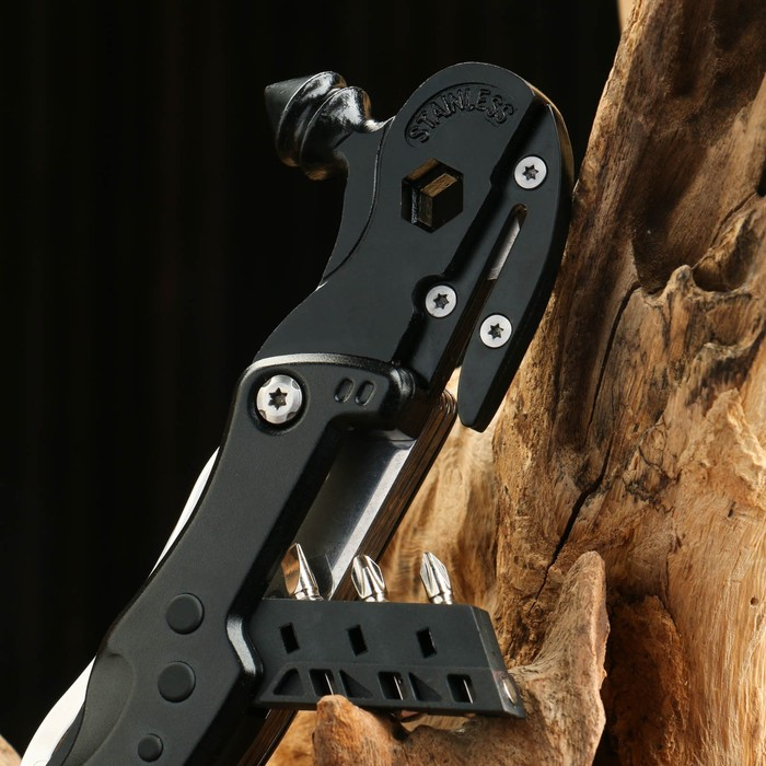 Мультитул 14 в1 со стеклобоем и отвертками Мультитул 14 в1 со стеклобоем и отвертками