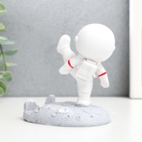 Сувенир полистоун подставка "Астронавт на Марсе" 9,5х9х7 см