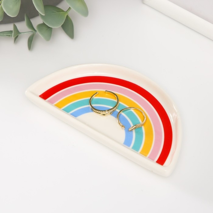 Сувенир керамика подставка под кольца Сувенир керамика подставка под кольца "Радуга" 12х6х1,6 см