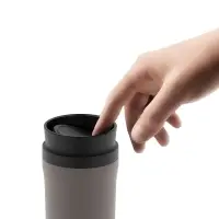 Термокружка Juta, серая Термокружка Juta, серая