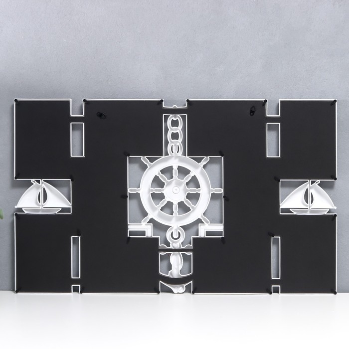 Фоторамка пластик на 10 фото 10х15 см Фоторамка пластик на 10 фото 10х15 см "Якорь и штурвал" белая 41х68 см