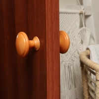 Ручка дверная пластмассовая, d=65, цвет светлое дерево Ручка дверная пластмассовая, d=65, цвет светлое дерево