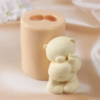 Молд силиконовый "Мишка с подарком" Силикон 8х5,5х5 см Молд силиконовый "Мишка с подарком" Силикон 8х5,5х5 см