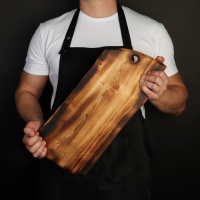 Доска разделочная в обжиге Wild Kitchen &laquo;Настоящий мужик пахнет шашлыком и дымом&raquo;, 49,5&times;25&times;2 см, цельный массив кедра