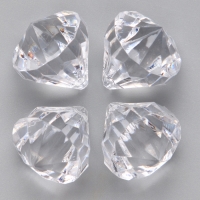 Кристаллы пластиковые декоративные, набор 45 шт., размер 1 шт. &mdash; 2,5 &times; 2 см, цвет прозрачный