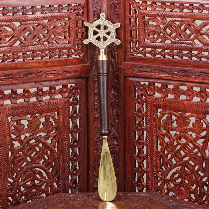 Ложка для обуви Ложка для обуви "Штурвал" латунь 37х7,5х2,5 см