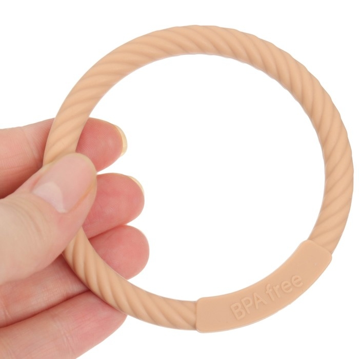 Прорезыватель силиконовый «Браслетик», цвет бежевый, Mum&Baby Прорезыватель силиконовый «Браслетик», цвет бежевый, Mum&Baby