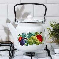 Чайник эмалированный &laquo;Дары лета&raquo;, 3,5 л, цвет белый