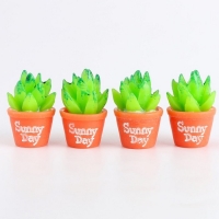 Миниатюра кукольная &laquo;Зеленый кактус&raquo;, набор 4 шт., размер 1 шт. &mdash; 1,5 &times; 2,5 &times; 1,5 см